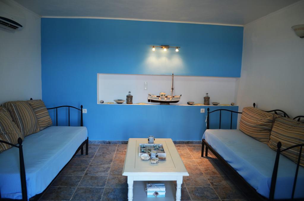 Villa Romanza Beach Villa Chalki Town Phòng bức ảnh