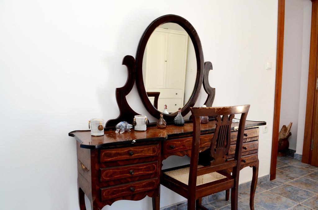 Villa Romanza Beach Villa Chalki Town Phòng bức ảnh