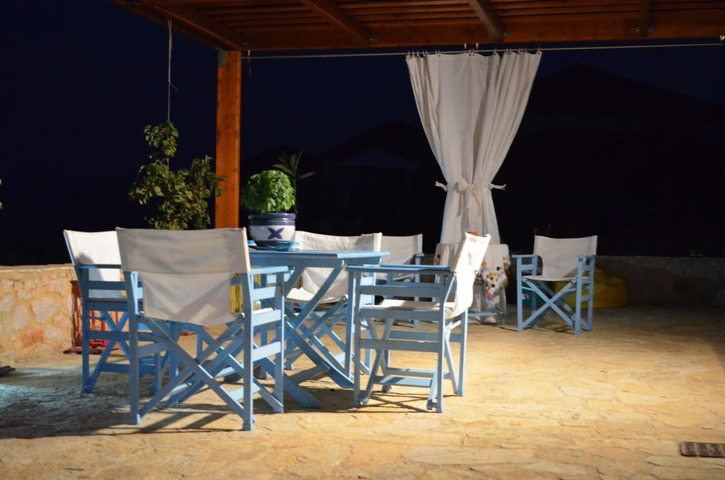 Villa Romanza Beach Villa Chalki Town Phòng bức ảnh