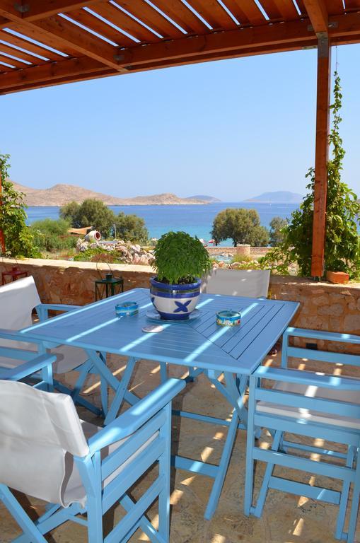 Villa Romanza Beach Villa Chalki Town Phòng bức ảnh